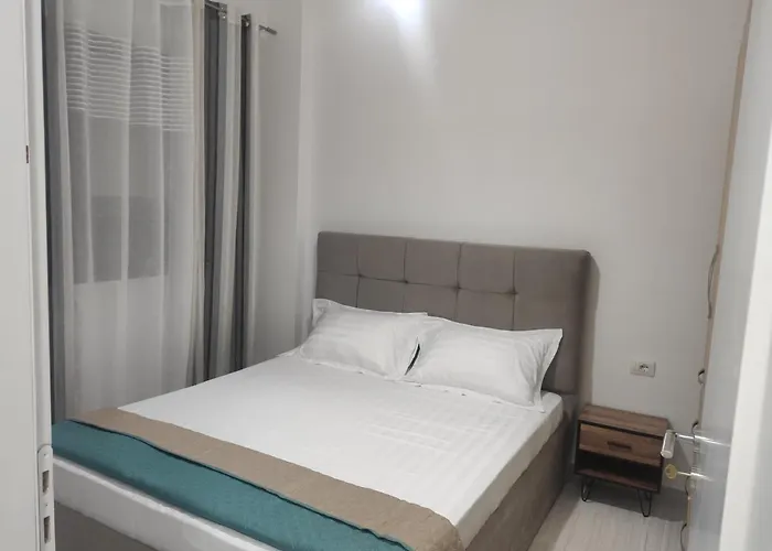 Apartment Center Himara